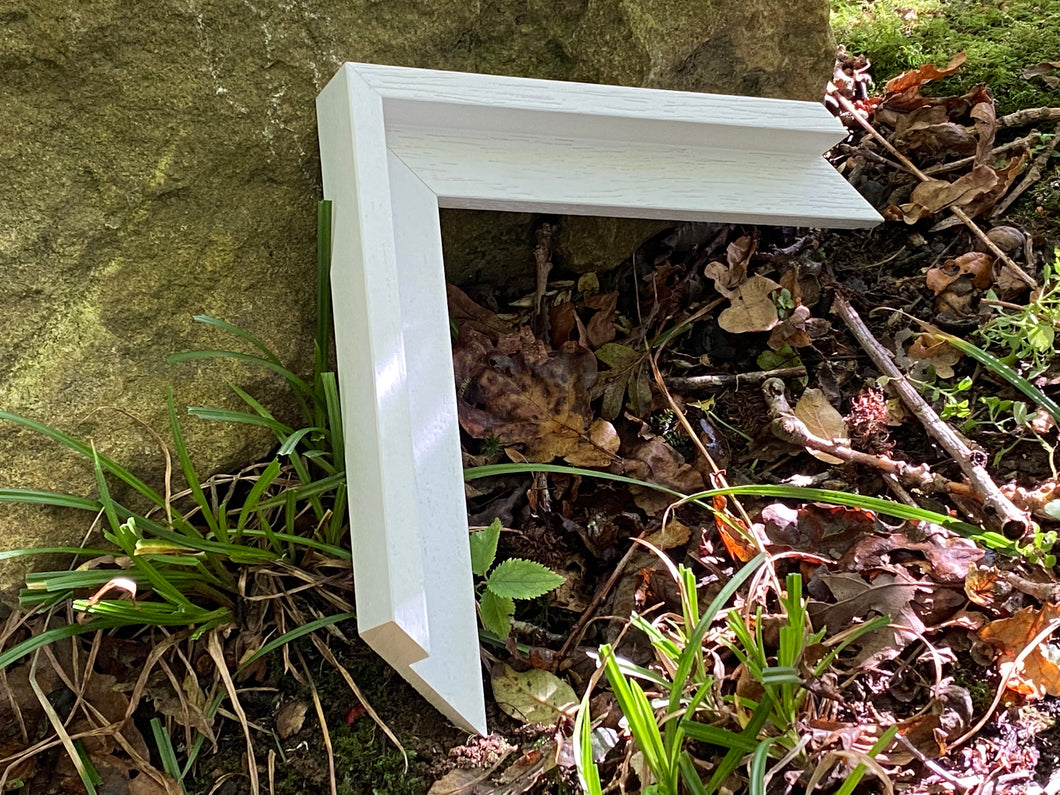 Tray Frame Shallow 12MM Grained White